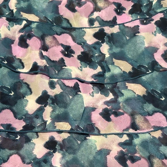 LOFT Floral Tiered Ruffle Blouse - Picture 7 of 7